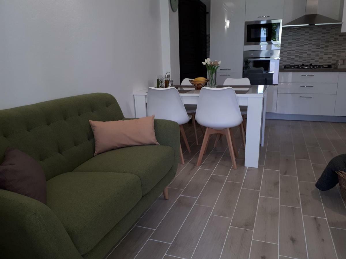 Villa Zoe ポレッチ エクステリア 写真