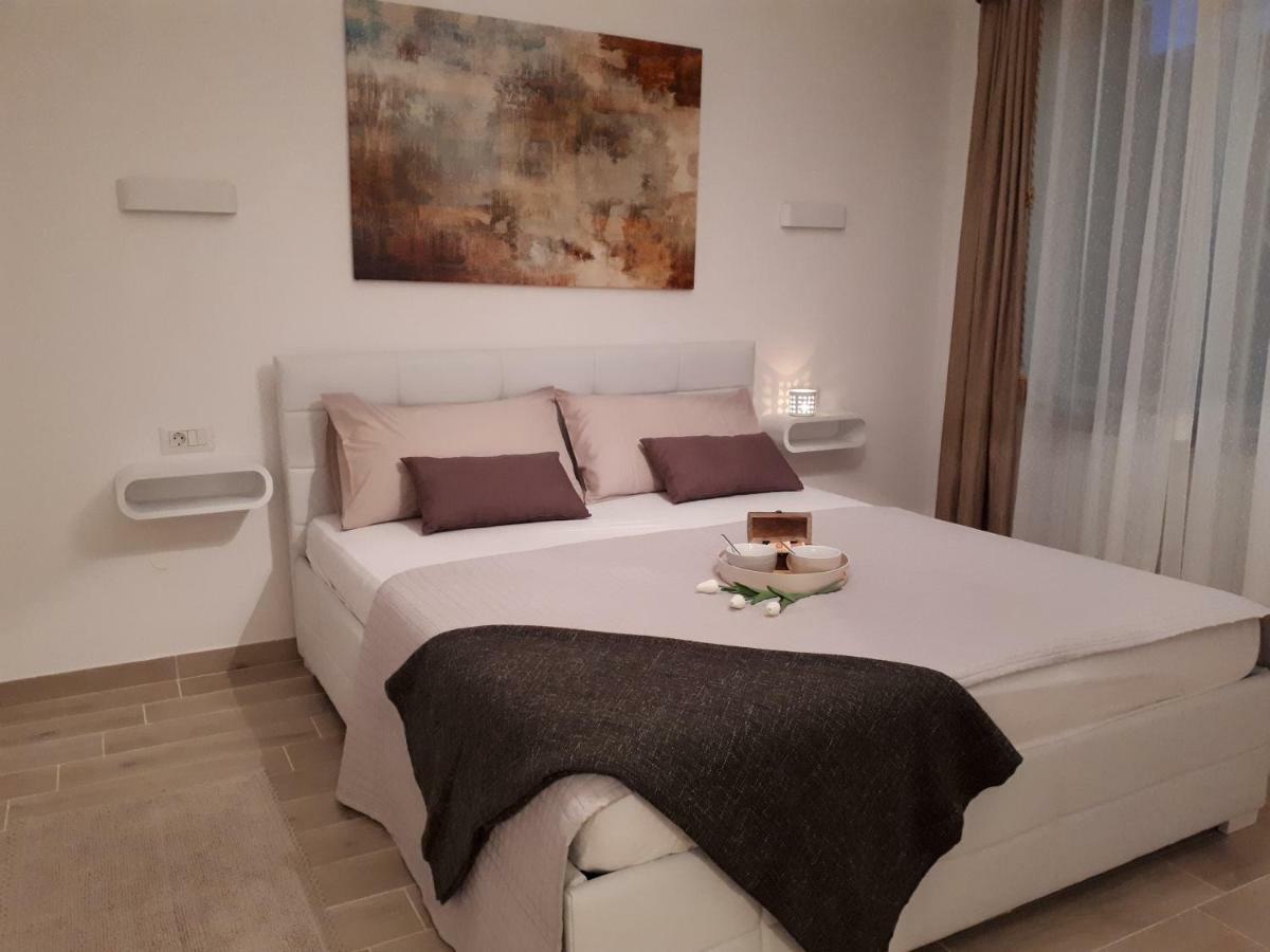 Villa Zoe ポレッチ エクステリア 写真